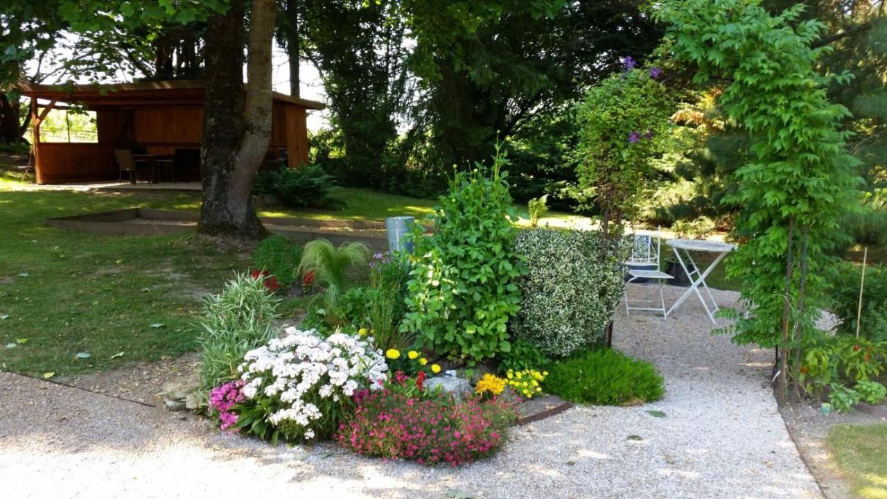 Le Venay Bed and Breakfast Frontenaud Εξωτερικό φωτογραφία