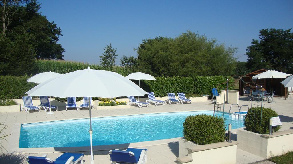 Le Venay Bed and Breakfast Frontenaud Εξωτερικό φωτογραφία